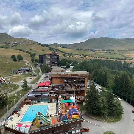 Lägenhet Studio. 5 Eme Etage. Deux Personnes. *