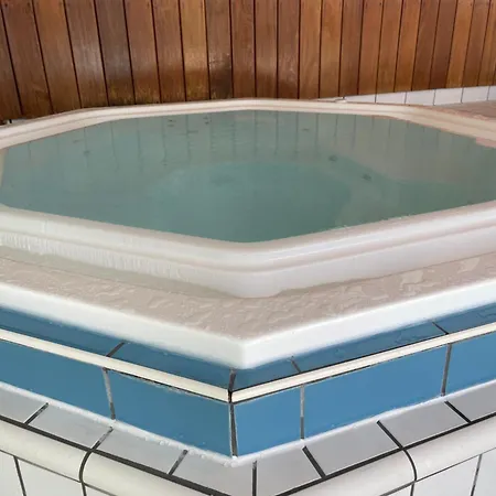 Studio. 5 Eme Etage. Deux Personnes. * Villarembert